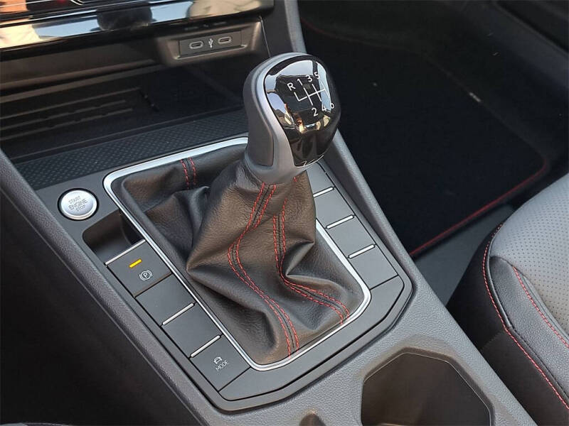 2026 Volkswagen Jetta GLI Autobahn