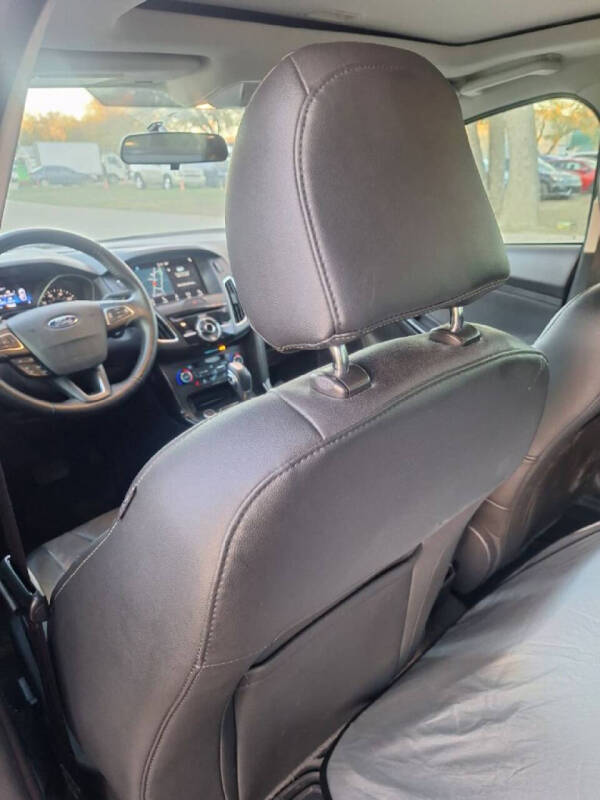 2017 Ford Focus Titanium