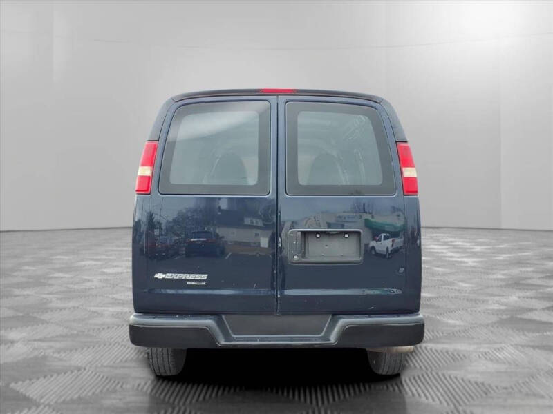 2015 Chevrolet Express 2500