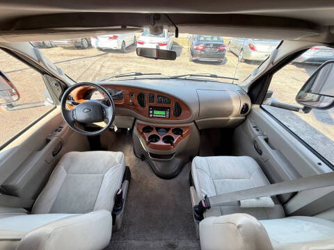 2006 Ford E-Series E-450 SD