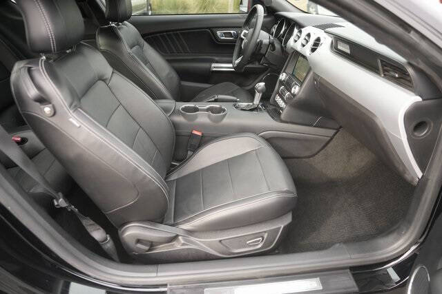 2017 Ford Mustang EcoBoost Premium