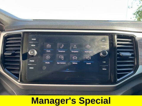 2022 Volkswagen Atlas Cross Sport SE 4Motion