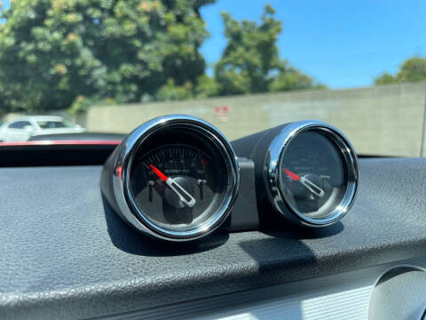 2006 Ford Mustang GT Deluxe