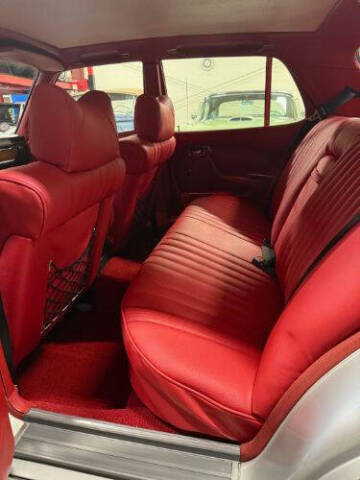 1975 Mercedes-Benz 280-Class