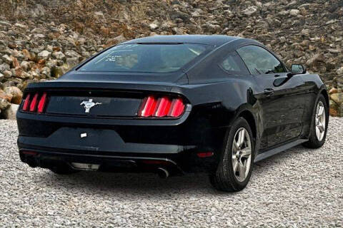 2016 Ford Mustang V6