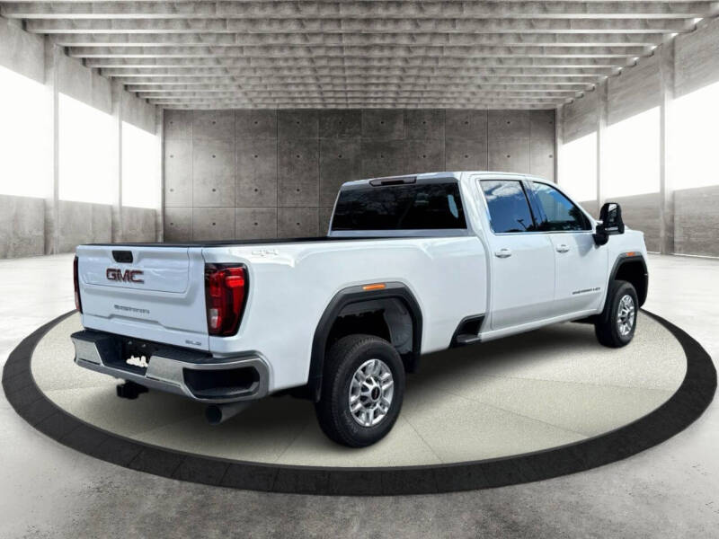 2024 GMC Sierra 2500HD SLE