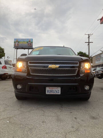 2013 Chevrolet Tahoe for sale at Tristar Motors in Bell CA