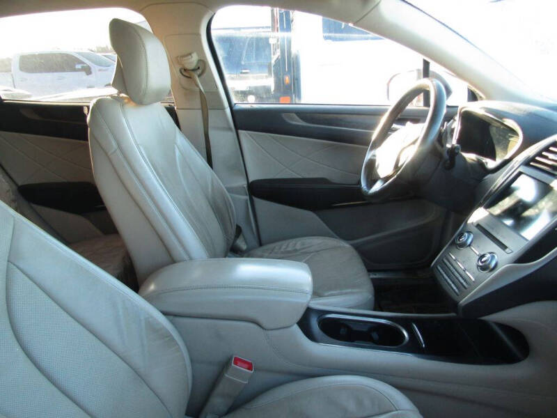 2017 Lincoln MKC Reserve