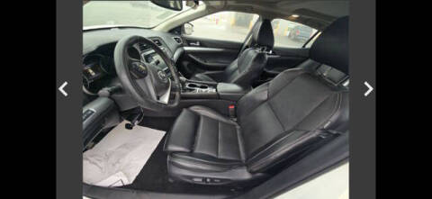 2017 Nissan Maxima Platinum