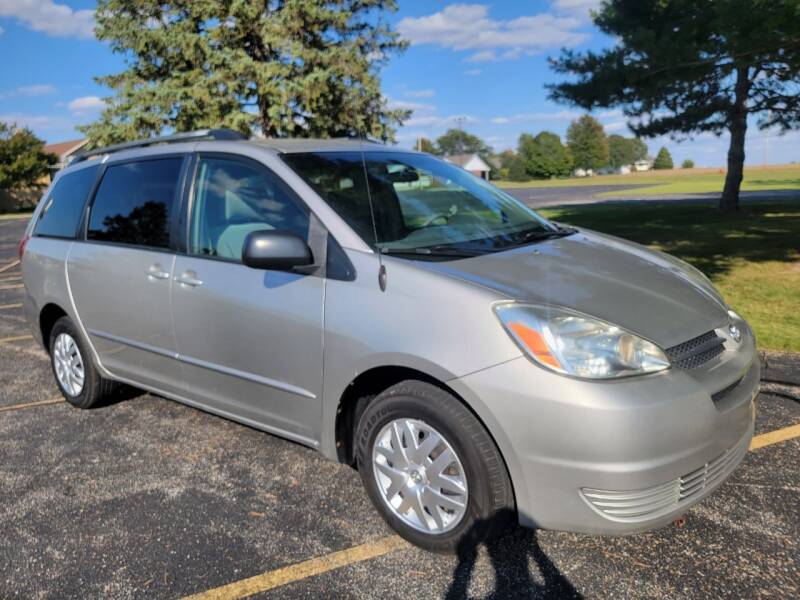 2005 Toyota Sienna for sale at Tremont Car Connection in Tremont IL