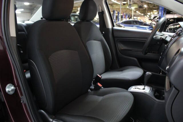 2024 Mitsubishi Mirage G4 ES