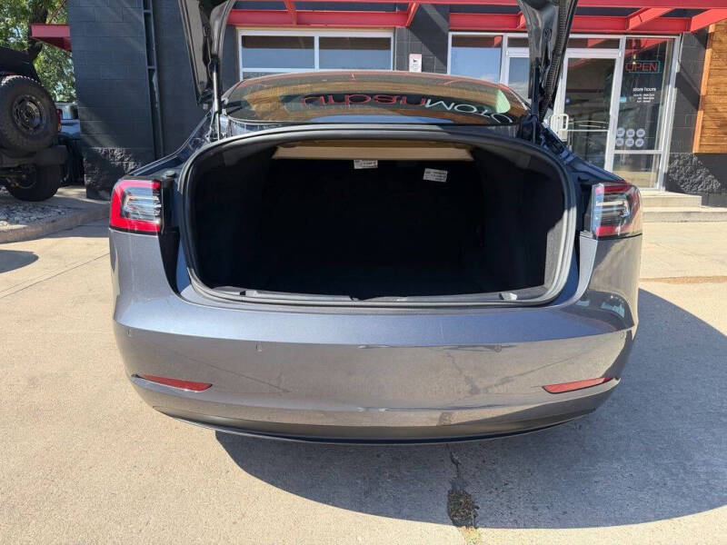 2020 Tesla Model 3 Long Range