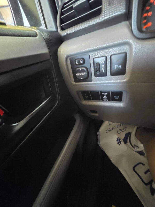 2013 Toyota 4Runner SR5