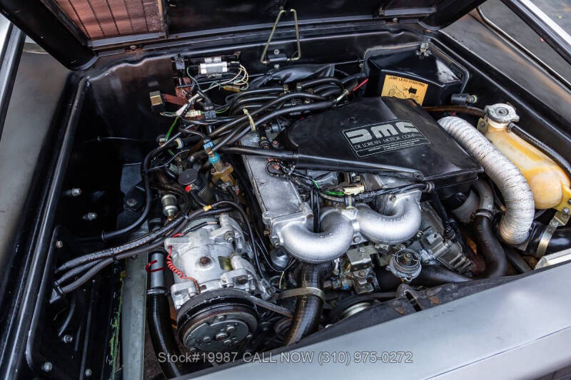 1981 DeLorean DMC-12