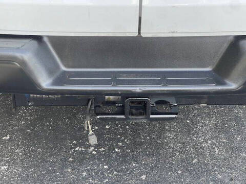 2022 Chevrolet Express 2500