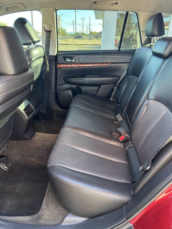 2012 Subaru Outback 2.5i Limited