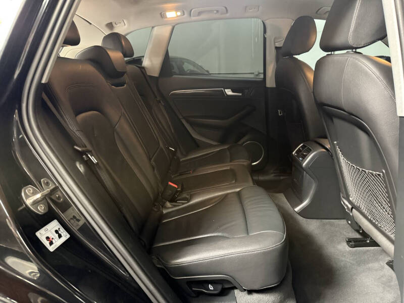 2016 Audi Q5 2.0T quattro Premium Plus