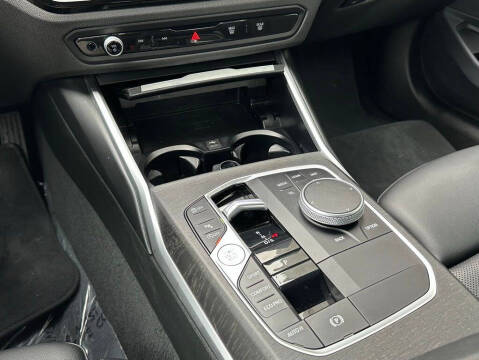 2023 BMW 3 Series 330i