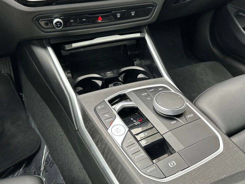 2023 BMW 3 Series 330i