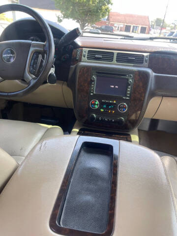 2010 GMC Yukon Denali