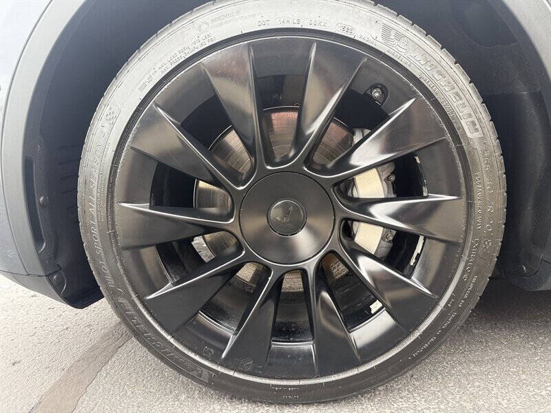 2020 Tesla Model Y Long Range