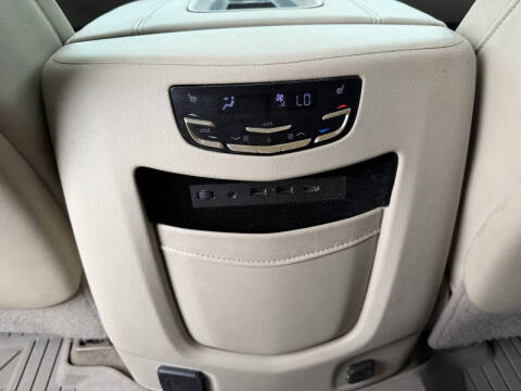 2018 Cadillac Escalade Premium Luxury
