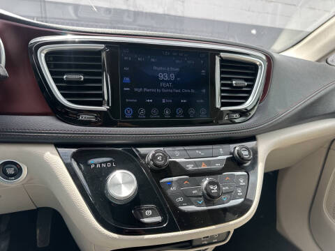 2017 Chrysler Pacifica Limited