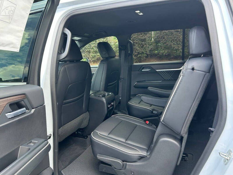 2026 GMC Acadia Denali