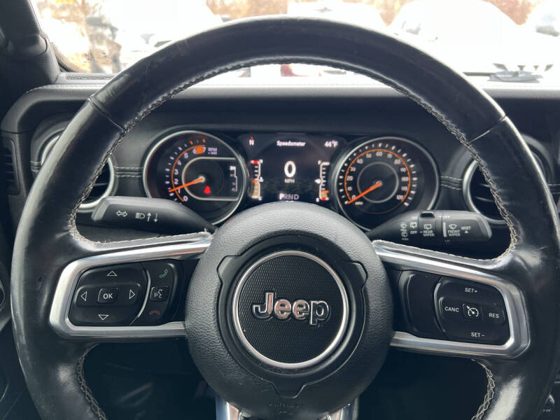 2020 Jeep Wrangler Unlimited Sahara Altitude