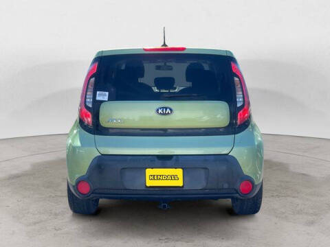 2015 Kia Soul +
