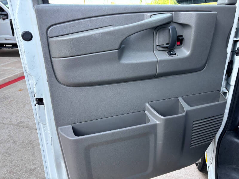 2014 Chevrolet Express 2500