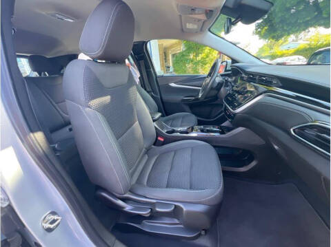 2023 Chevrolet Bolt EUV LT