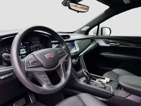 2022 Cadillac XT5 Sport