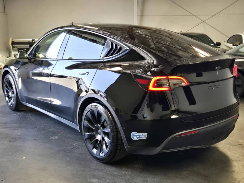 2021 Tesla Model Y Standard Range