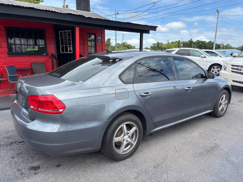 2015 Volkswagen Passat