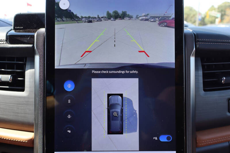 2024 Ford Expedition Platinum