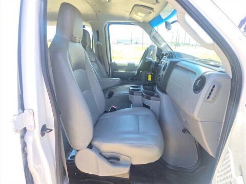 2014 Ford E-Series E-150