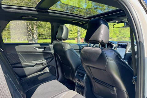 2021 Ford Edge ST