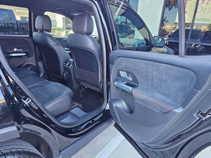 2023 Mercedes-Benz GLB GLB 250