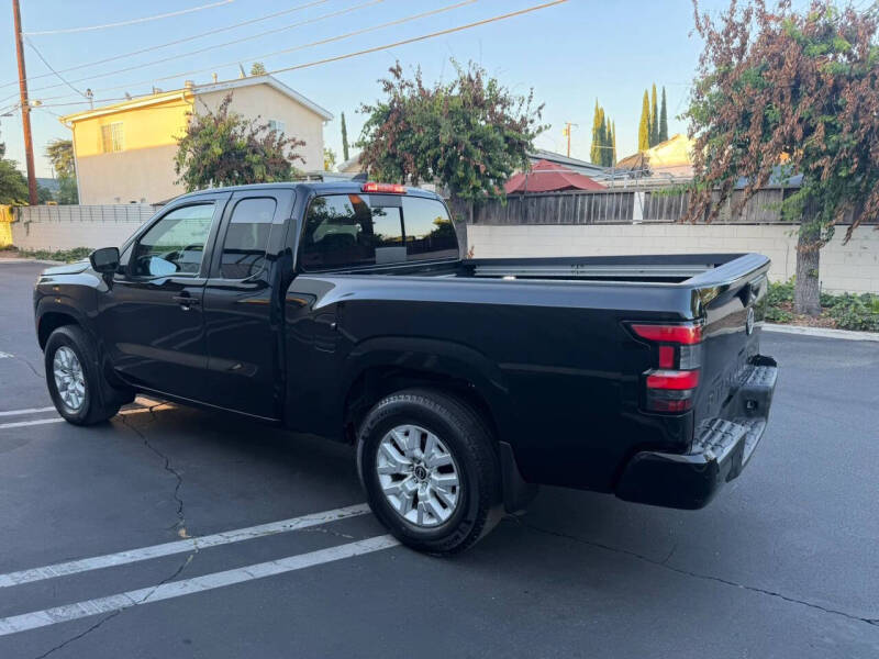 2023 Nissan Frontier