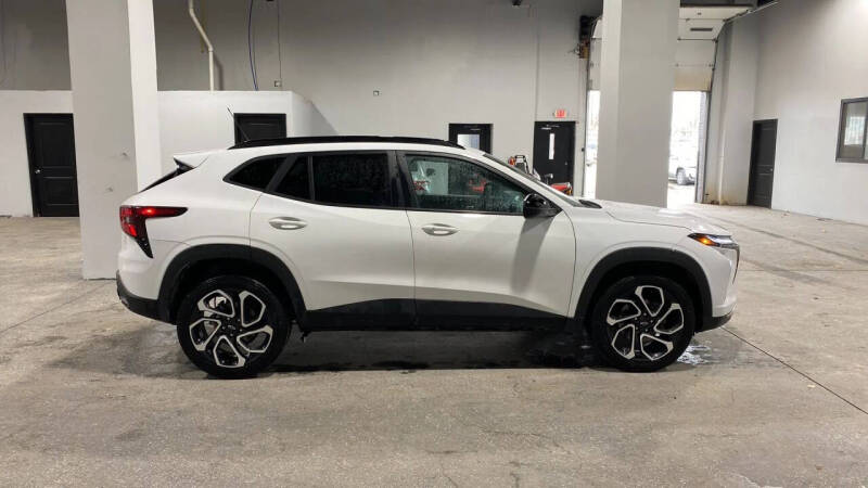 2024 Chevrolet Trax RS