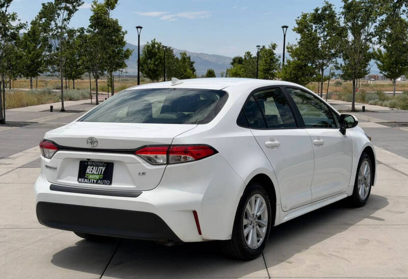 2023 Toyota Corolla LE