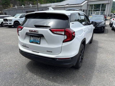 2022 GMC Terrain SLE