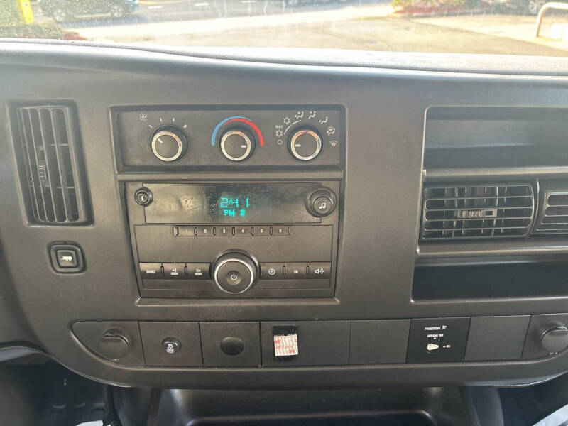 2013 Chevrolet Express 2500