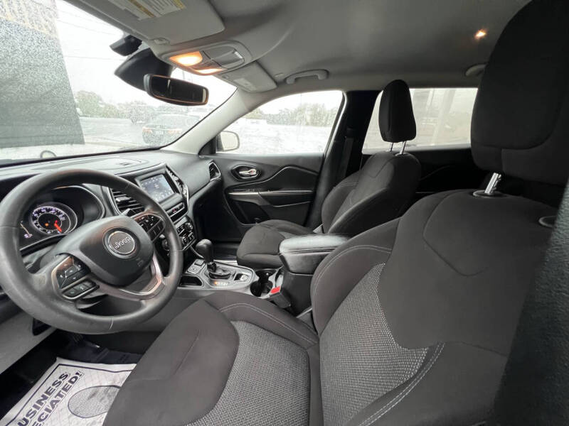 2021 Jeep Cherokee Latitude