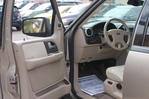 2003 Ford Expedition XLT