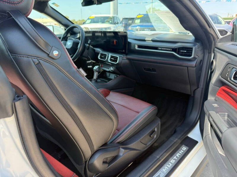 2024 Ford Mustang EcoBoost Premium