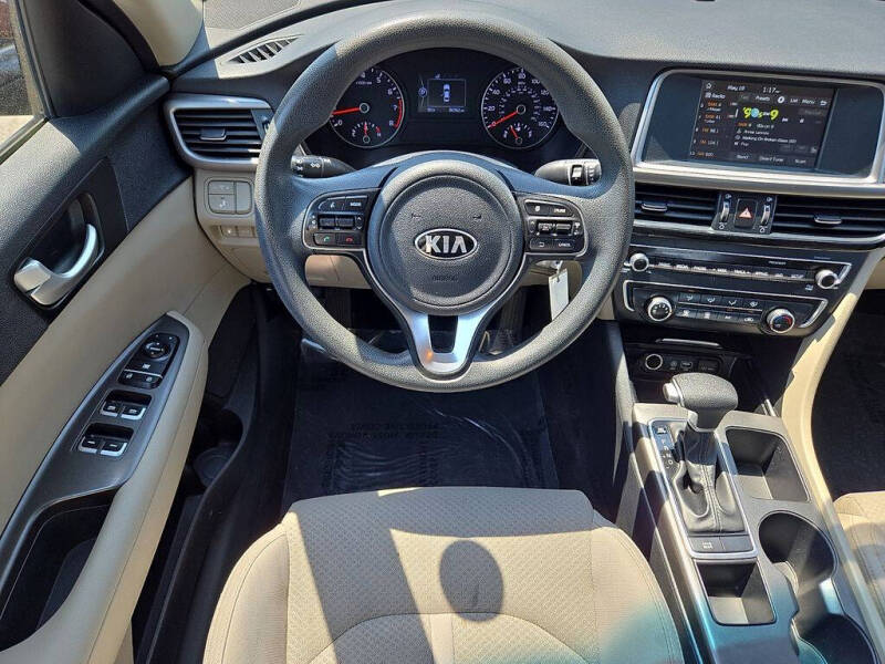 2018 Kia Optima LX