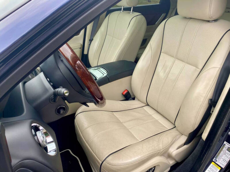 2015 Jaguar XJL Portfolio