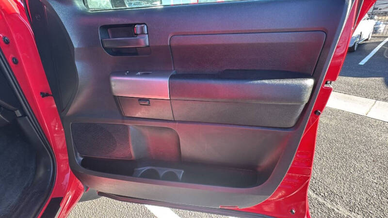 2011 Toyota Tundra Grade